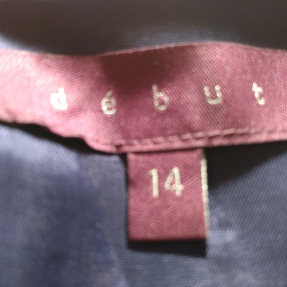 Robe de bal, Debut - Picture 5 of 5